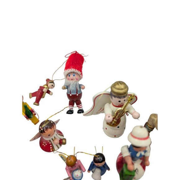 Vtg Bundle Wood & resin? Christmas Tree Ornaments small Figurines - Picture 13 of 16